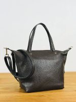 Bolso de piel bandolera con asas de mano