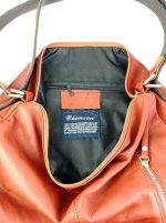 Bolso convertible en mochila con bolsillos exteriores