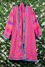 Kimono artesanal bordado a mano