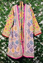 Kimono artesanal bordado a mano