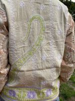 Chaqueta étcnica bordado a mano