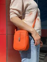 Bolso sintético porta móvil