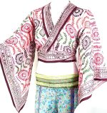 Top étnico con mangas acampanadas