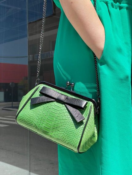 Bandolera diseño coco con lazo en piel