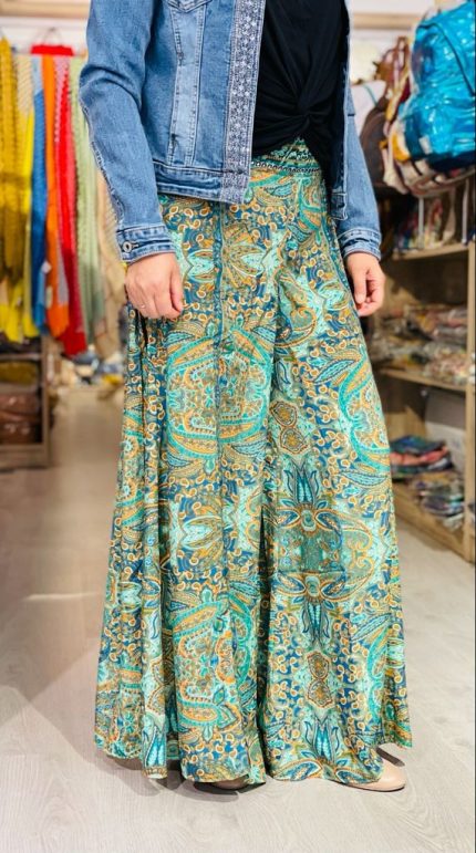 Pantalón ancho estampado estilo indio