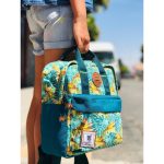 Mochila cuadrada de flores