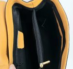 Bolso de piel diseño maletín