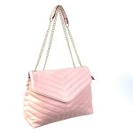 Bolso sintético con solapa y 2 compartimentos