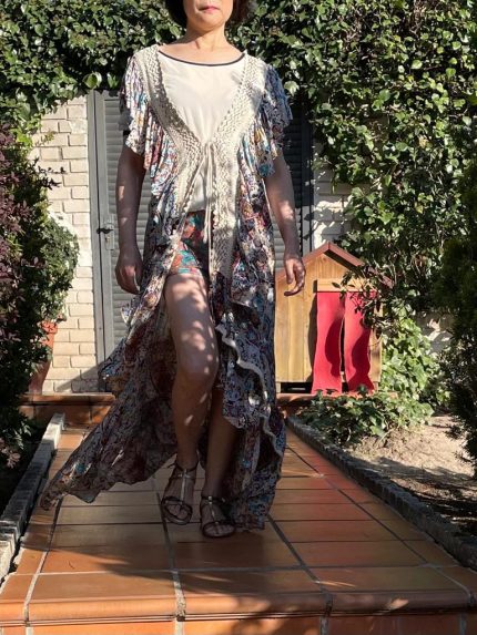 Vestido largo veraniego abierto frontal