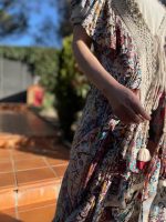 Vestido largo veraniego abierto frontal