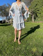 Vestido azul corto tipo bohemio