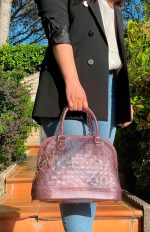 Bolso grande de silicona con asas