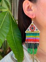 Pendiente artesanal y étnico tipo Wayuu